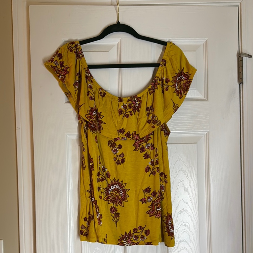 Floral old navy top